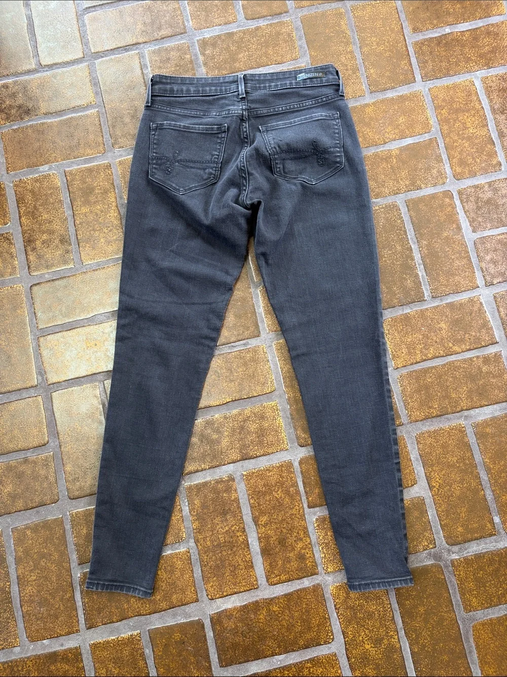 Denizen from Levi’s Black Low Rise Jegging